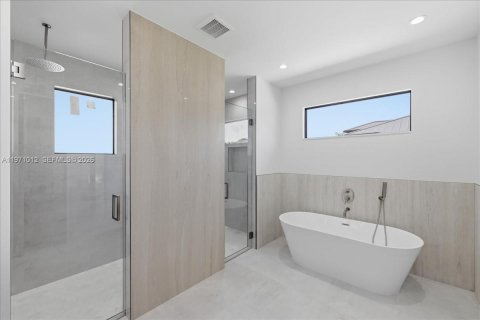 Купить виллу или дом в Кейп-Корал, Флорида 3 спальни, 229.93м2, № 2036470 - фото 22