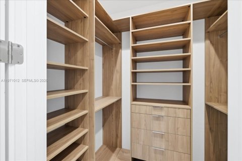 Купить виллу или дом в Кейп-Корал, Флорида 3 спальни, 229.93м2, № 2036470 - фото 25