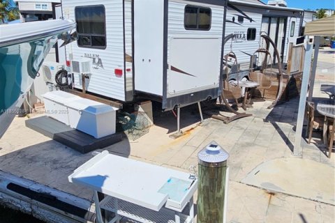House in Key Largo, Florida 2 bedrooms № 1874966 - photo 21