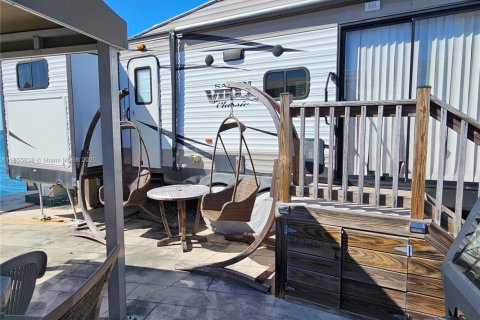 House in Key Largo, Florida 2 bedrooms № 1874966 - photo 6