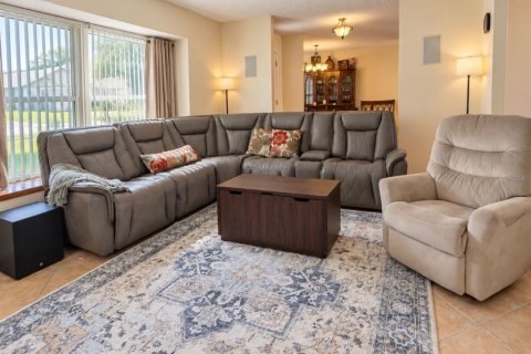 Villa ou maison à vendre à Orlando, Floride: 4 chambres, 202.53 m2 № 2433182 - photo 10