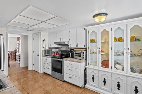 Villa ou maison à vendre à Orlando, Floride: 4 chambres, 202.53 m2 № 2433182 - photo 20