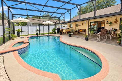 Villa ou maison à vendre à Orlando, Floride: 4 chambres, 202.53 m2 № 2433182 - photo 30