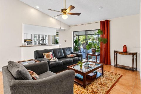 Villa ou maison à vendre à Orlando, Floride: 4 chambres, 202.53 m2 № 2433182 - photo 12