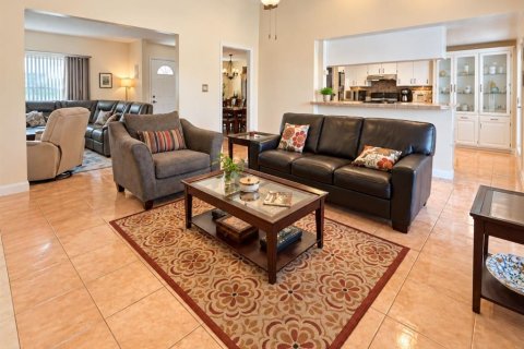 Villa ou maison à vendre à Orlando, Floride: 4 chambres, 202.53 m2 № 2433182 - photo 15