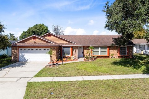 Villa ou maison à vendre à Orlando, Floride: 4 chambres, 202.53 m2 № 2433182 - photo 3
