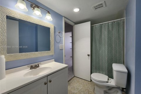 Copropriété à vendre à North Miami Beach, Floride: 1 chambre, 76.92 m2 № 2007956 - photo 10