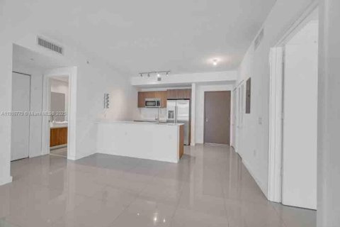Copropriété à vendre à Miami, Floride: 2 chambres, 91.04 m2 № 2088840 - photo 6
