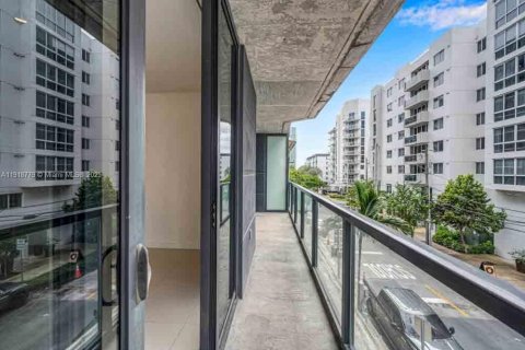 Copropriété à vendre à Miami, Floride: 2 chambres, 91.04 m2 № 2088840 - photo 21