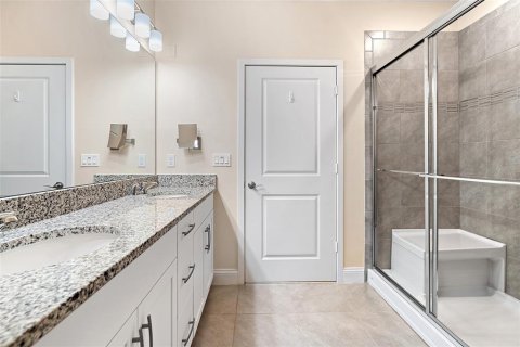 Condo in Orlando, Florida, 2 bedrooms  № 1654368 - photo 20