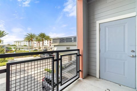 Condo in Orlando, Florida, 2 bedrooms  № 1654368 - photo 21