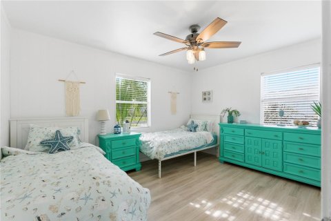 Casa en venta en Saint Petersburg, Florida, 3 dormitorios, 106 m2 № 2093097 - foto 14