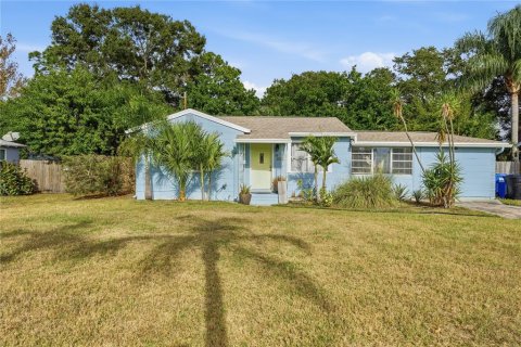 Casa en venta en Saint Petersburg, Florida, 3 dormitorios, 106 m2 № 2093097 - foto 2