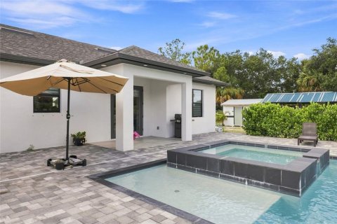 House in Naples, Florida 3 bedrooms, 139.82 sq.m. № 2412532 - photo 26