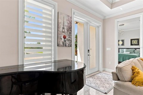 House in Naples, Florida 3 bedrooms, 139.82 sq.m. № 2412532 - photo 5