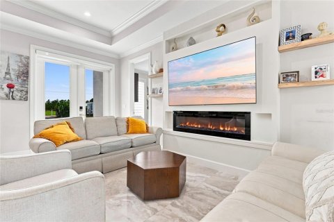House in Naples, Florida 3 bedrooms, 139.82 sq.m. № 2412532 - photo 6