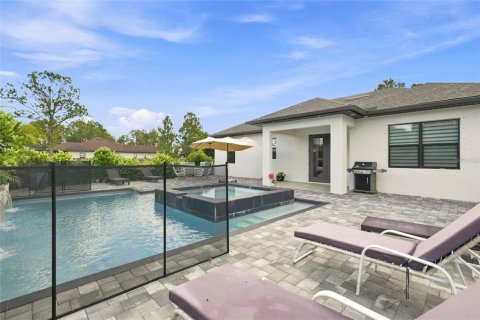 House in Naples, Florida 3 bedrooms, 139.82 sq.m. № 2412532 - photo 27
