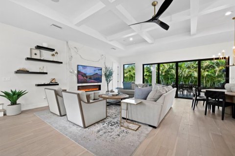 Casa en venta en Sarasota, Florida, 5 dormitorios, 303.51 m2 № 2217493 - foto 4