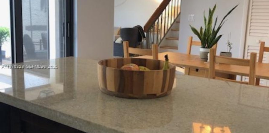 Touwnhouse à Miami, Floride 2 chambres № 2032878