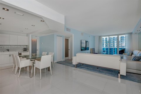 Condo à Miami Beach, Floride, 2 chambres  № 23845