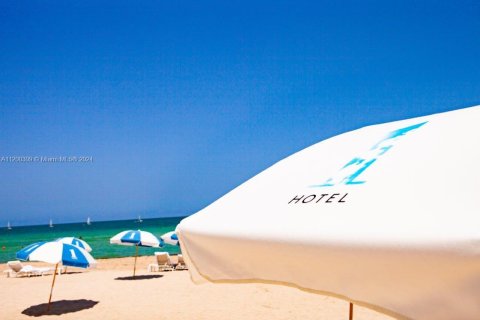 Copropriété à louer à Miami Beach, Floride: 2 chambres, 114.27 m2 № 23845 - photo 27