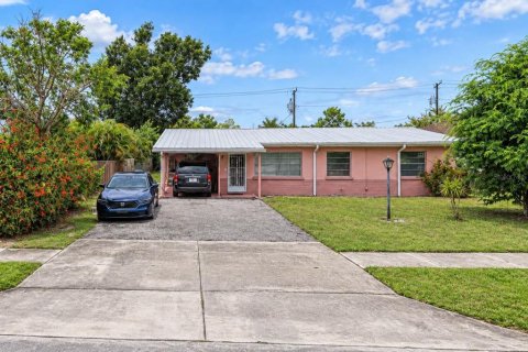Casa en Fort Myers, Florida 3 dormitorios, 128.76 m2 № 2379717