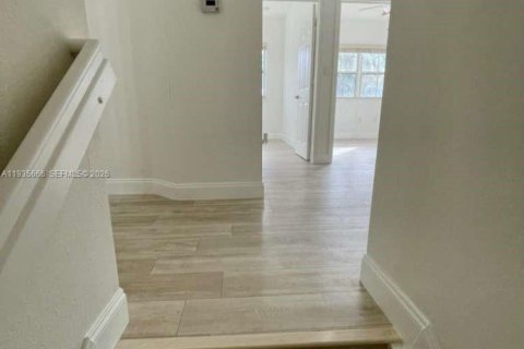 Condominio en alquiler en Doral, Florida, 3 dormitorios, 126.72 m2 № 1993799 - foto 22