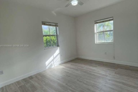 Condominio en alquiler en Doral, Florida, 3 dormitorios, 126.72 m2 № 1993799 - foto 19