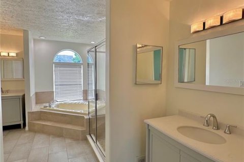 House in New Port Richey, Florida 3 bedrooms, 186.08 sq.m. № 1838546 - photo 18
