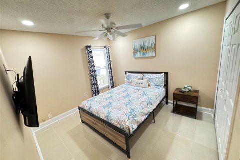 Villa ou maison à louer à Davenport, Floride: 4 chambres, 176.98 m2 № 1900259 - photo 24