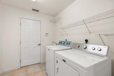 House in Ocala, Florida 3 bedrooms, 198.35 sq.m. № 2206080 - photo 20