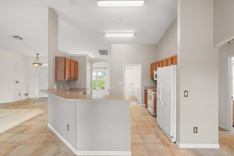 House in Ocala, Florida 3 bedrooms, 198.35 sq.m. № 2206080 - photo 6