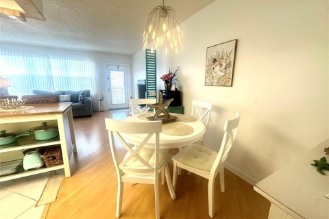 Condominio en venta en Deerfield Beach, Florida, 1 dormitorio, 54.35 m2 № 2147267 - foto 10