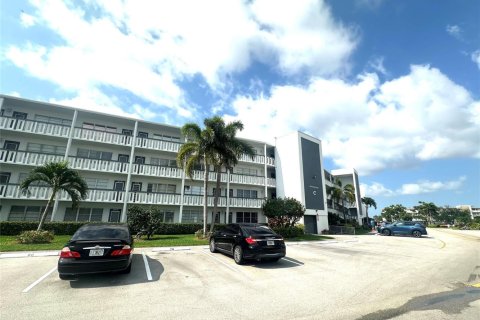 Condominio en venta en Deerfield Beach, Florida, 1 dormitorio, 54.35 m2 № 2147267 - foto 22