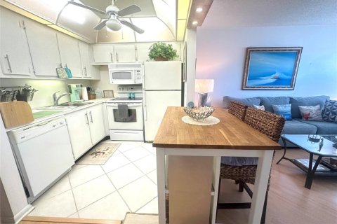 Condominio en venta en Deerfield Beach, Florida, 1 dormitorio, 54.35 m2 № 2147267 - foto 6