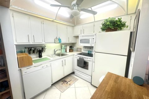 Condominio en venta en Deerfield Beach, Florida, 1 dormitorio, 54.35 m2 № 2147267 - foto 7