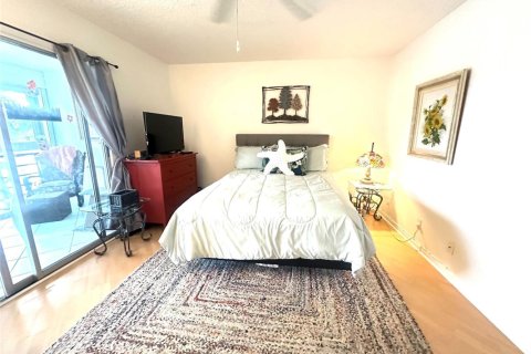 Condominio en venta en Deerfield Beach, Florida, 1 dormitorio, 54.35 m2 № 2147267 - foto 12