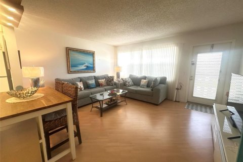 Condominio en venta en Deerfield Beach, Florida, 1 dormitorio, 54.35 m2 № 2147267 - foto 5