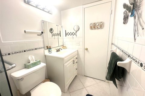 Condominio en venta en Deerfield Beach, Florida, 1 dormitorio, 54.35 m2 № 2147267 - foto 17