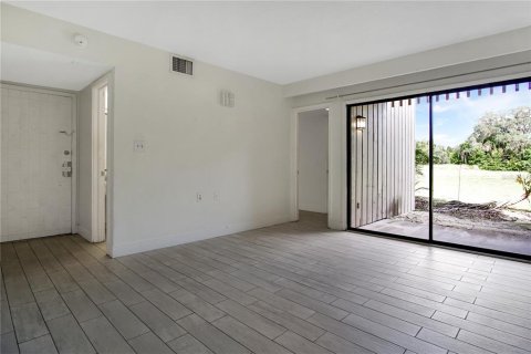 Copropriété à louer à Haines City, Floride: 2 chambres, 104.33 m2 № 2380302 - photo 12