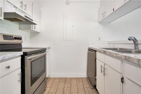 Copropriété à louer à Haines City, Floride: 2 chambres, 104.33 m2 № 2380302 - photo 5