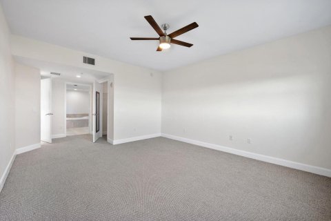 Copropriété à vendre à North Miami, Floride: 3 chambres, 169.27 m2 № 2147368 - photo 20