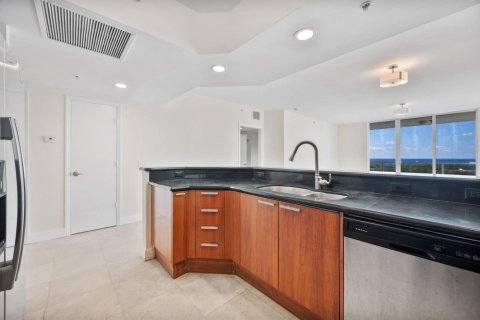 Copropriété à vendre à North Miami, Floride: 3 chambres, 169.27 m2 № 2147368 - photo 11