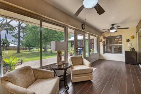 Casa en venta en St. Lucie, Florida, 5 dormitorios, 269.51 m2 № 2271354 - foto 23