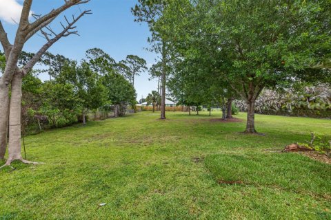 Casa en venta en St. Lucie, Florida, 5 dormitorios, 269.51 m2 № 2271354 - foto 25