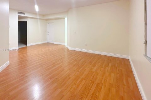 Condominio en alquiler en Davie, Florida, 3 dormitorios, 126.72 m2 № 1997088 - foto 27