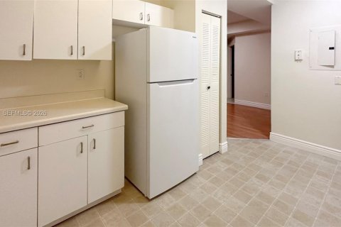 Condominio en alquiler en Davie, Florida, 3 dormitorios, 126.72 m2 № 1997088 - foto 11