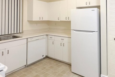 Condominio en alquiler en Davie, Florida, 3 dormitorios, 126.72 m2 № 1997088 - foto 13