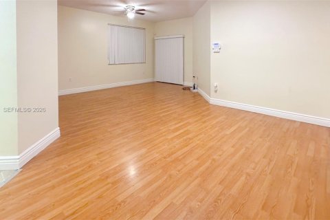 Condominio en alquiler en Davie, Florida, 3 dormitorios, 126.72 m2 № 1997088 - foto 26