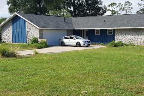 Villa ou maison à Ocala, Floride 3 chambres, 165.09 m2 № 2291369